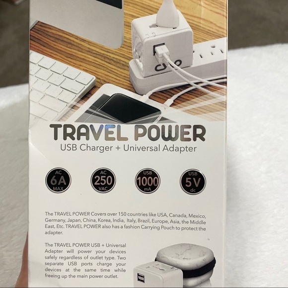 Cylo Travel Power USB Charger & Universal Adapter with Marble Carrying Case - Picture 3 of 3